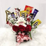 The Ultimate Guide to Flower and Chocolate Bouquets: A Blooming Delicious Combo!