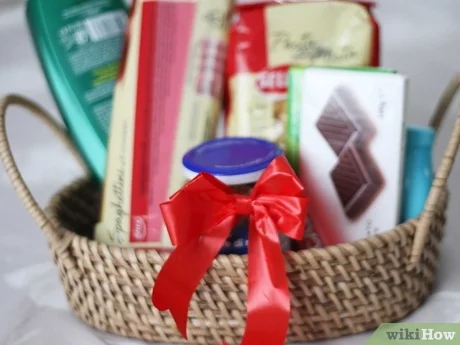 How to Make a Homemade Gift: 11 Steps