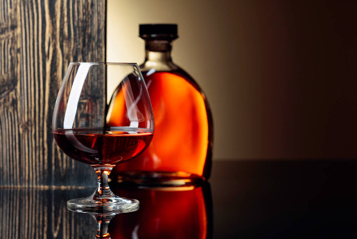 The Art of Appreciating Brandy: A Guide to Savoring the Sophisticated Spirit